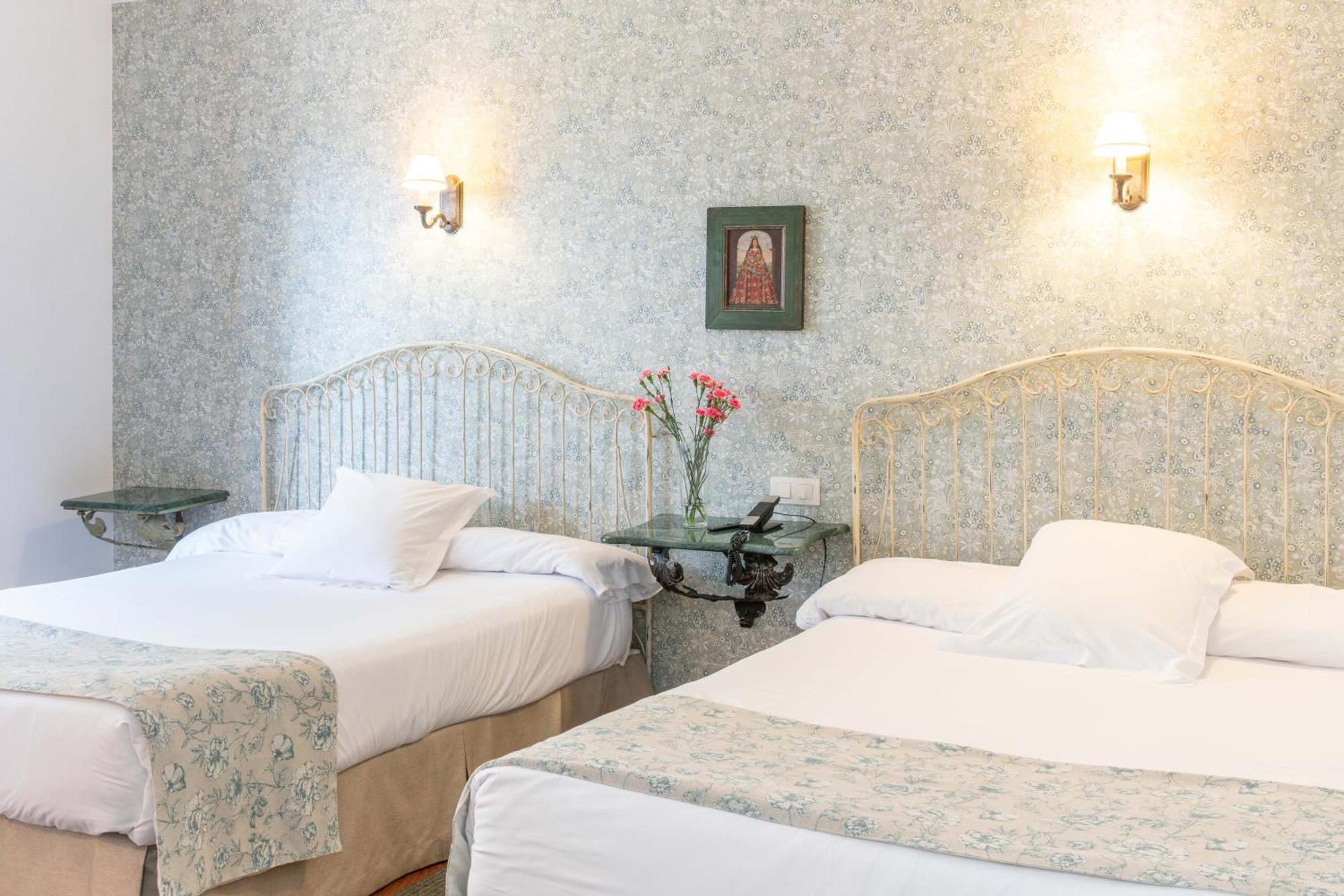 Hotel Puerta De La Luna Baeza Dış mekan fotoğraf