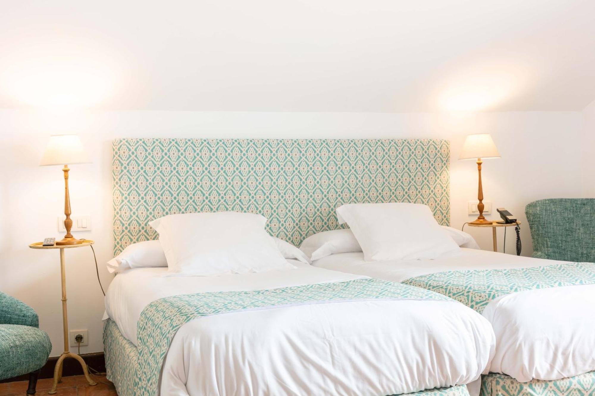 Hotel Puerta De La Luna Baeza Dış mekan fotoğraf